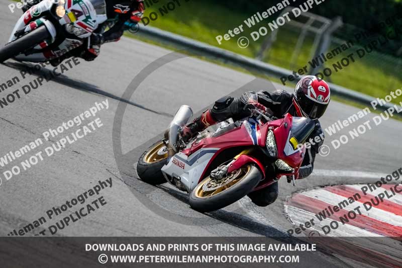 donington no limits trackday;donington park photographs;donington trackday photographs;no limits trackdays;peter wileman photography;trackday digital images;trackday photos